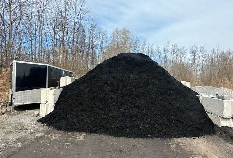 mulch-delivery-pic2